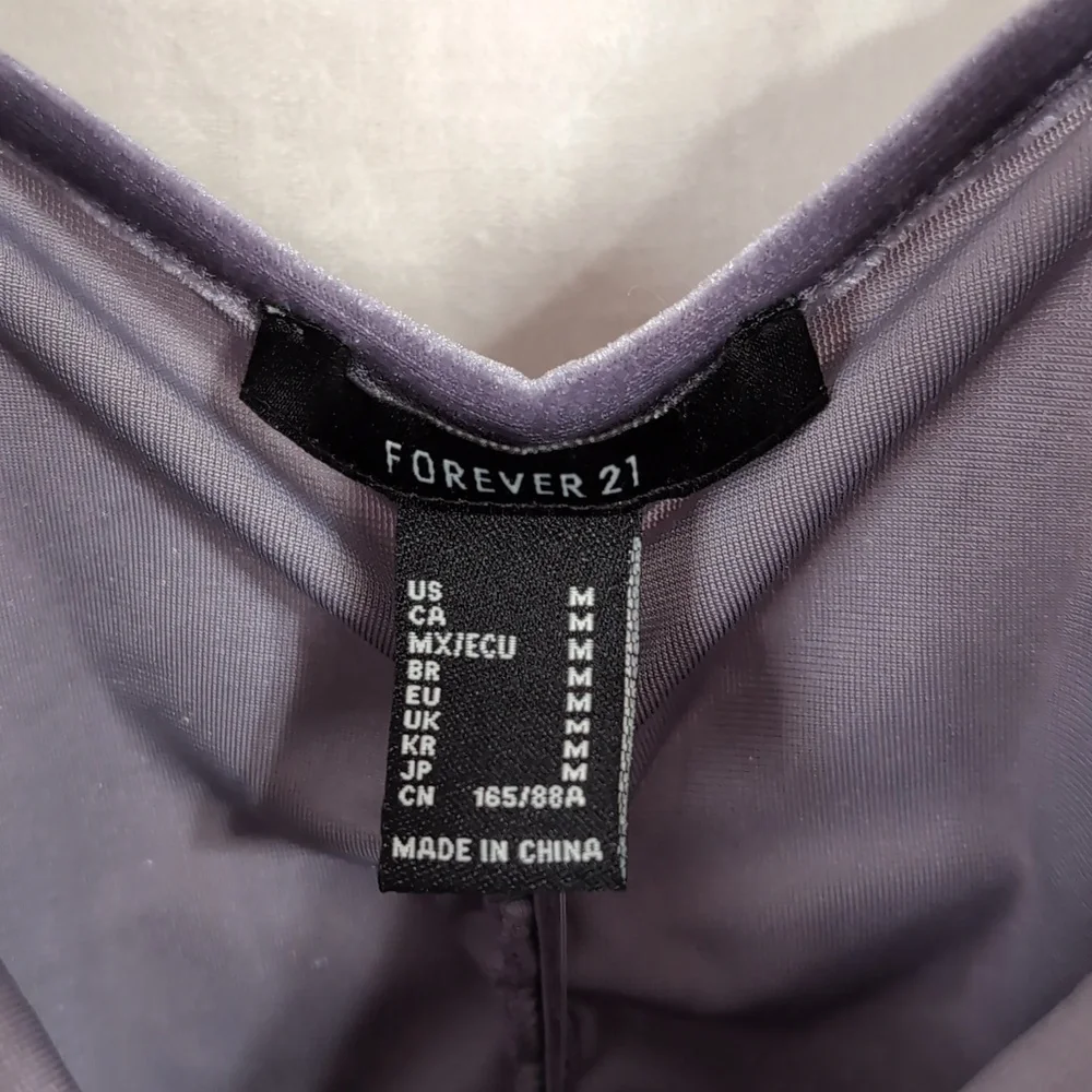 Forever 21 Silver Blue Velvet Ruched Bodycon Dress Size Medium New with Tag - Picture 2 of 6